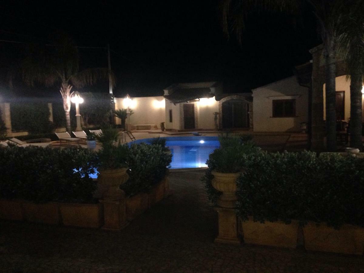 Suite Margarita Mazara del Vallo Exterior foto