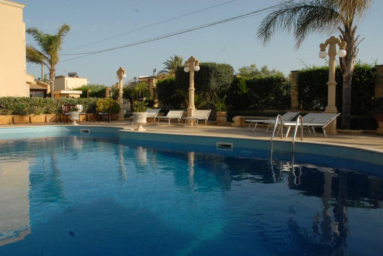 Suite Margarita Mazara del Vallo Exterior foto